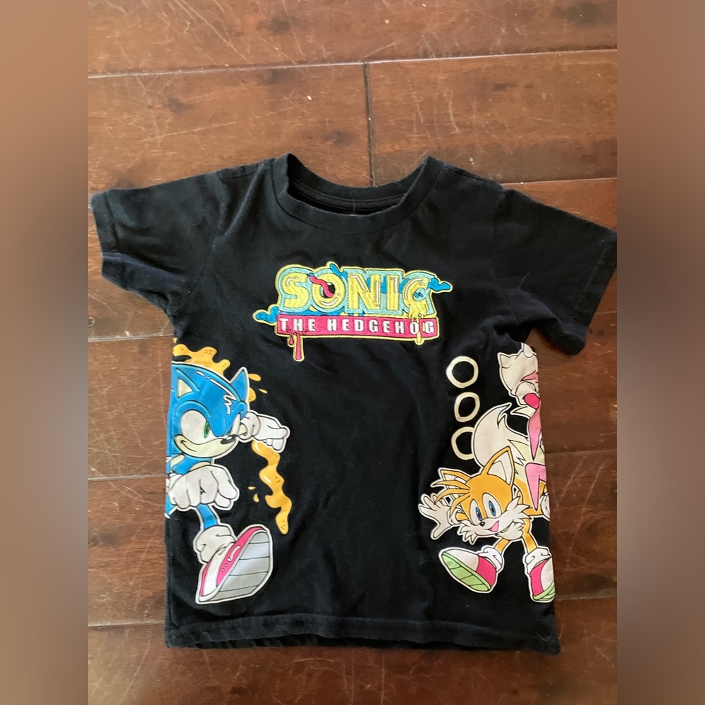 Sonic the Hedgehog Kids Small Shirt 4/5